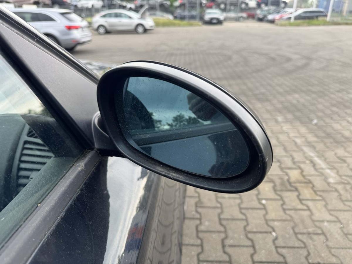 BMW 1er E87 original Au&szlig;enspiegel rechts elektrisch verstellbar 475 Blacksapphire Bj.2005